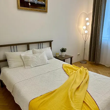 Apartment 2rooms Universitate-old Town *
