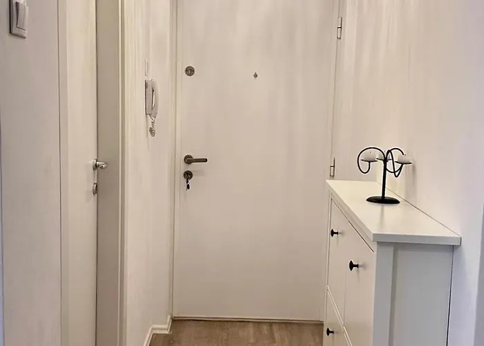 2rooms Universitate-old Town Апартаменти